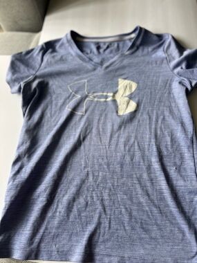 Under Armour Heathered Blue Short Sleeve V-Neck Logo Tee